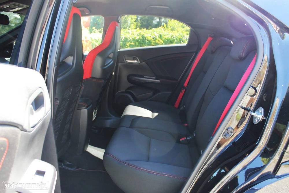 Honda Civic 2.0 VTEC Turbo Type R - 8