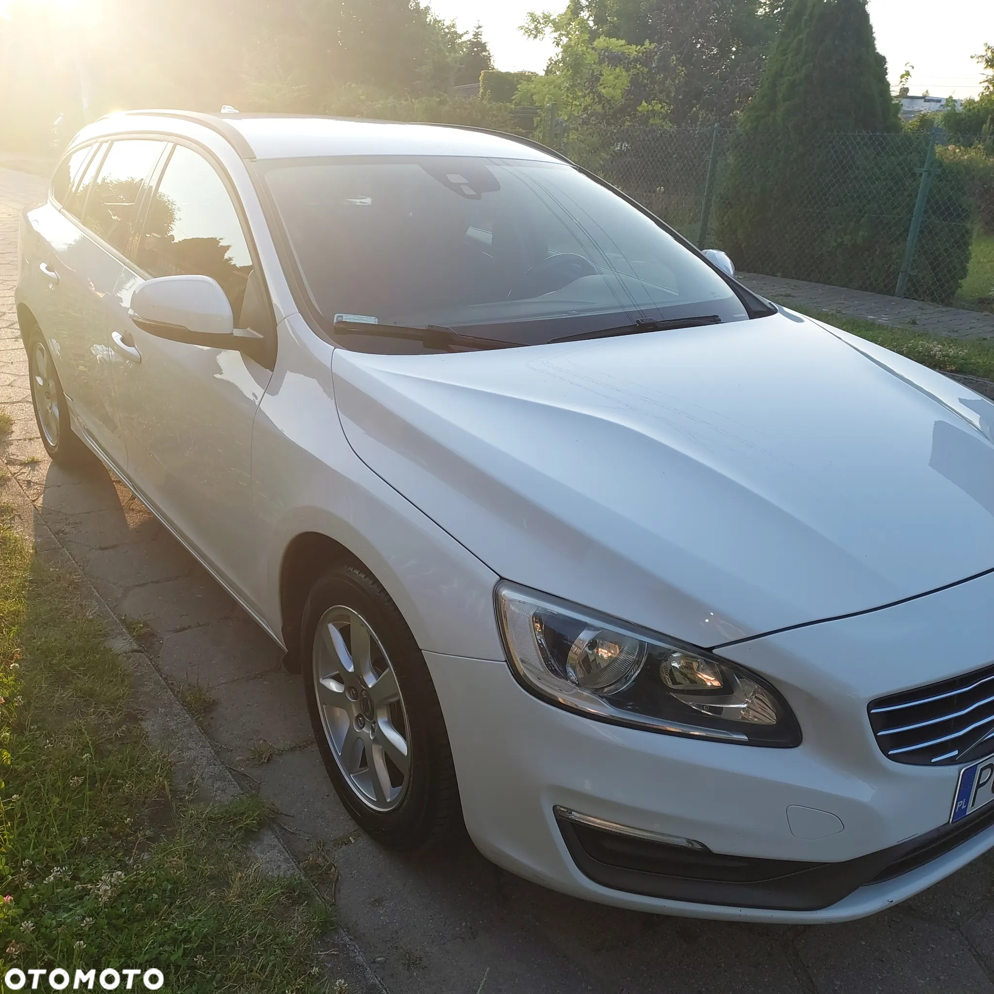 Volvo V60 D2 Base - 6