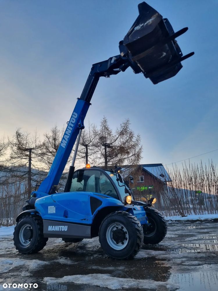Manitou MT625 Ładowarka Teleskopowa 6 metrów Udzwig 2,5t Jak Nowa z Salonu Import Norwegia 2015r przebieg tylko 2200h Łyżka i widły! Silnik Kubota 4cylindry. Mocny 80 Km. ZERO ZUŻYCIA ORYGINAŁ Bez luzów i wycieków. BEZ DPF. Mocniejszy silnik od modelu 625 EASY!! - 3