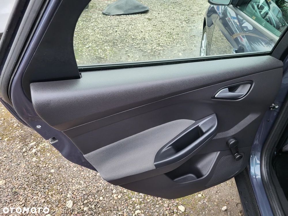 Ford Focus 1.6 TI-VCT Titanium - 24