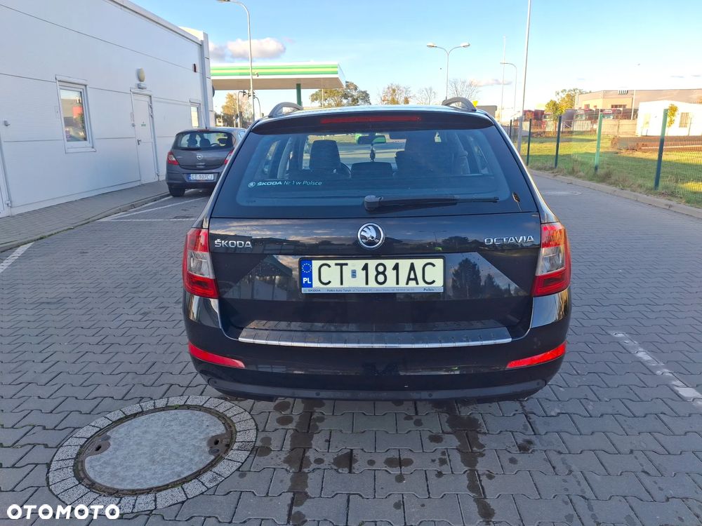 Skoda Octavia 1.6 TDI Ambition - 6