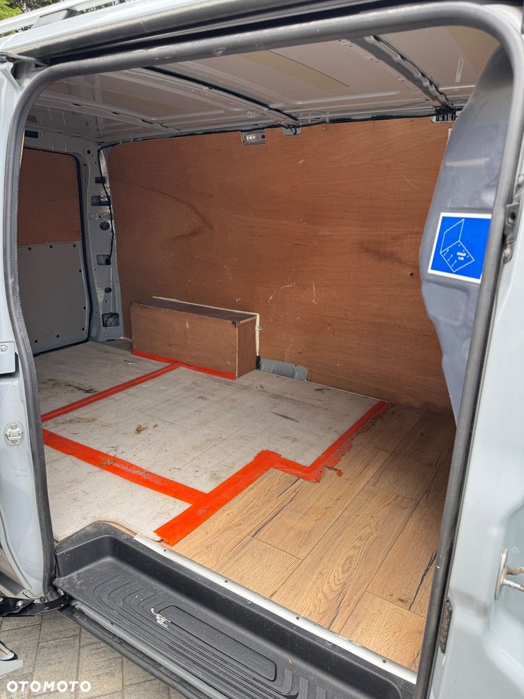 Mercedes-Benz Vito - 17