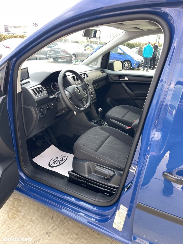 Volkswagen Caddy Maxi - 29