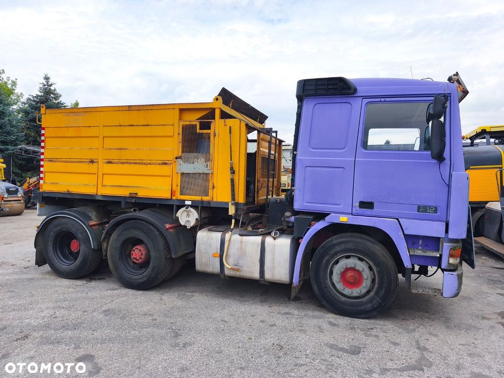 Volvo F 12 360 6X2 - 4