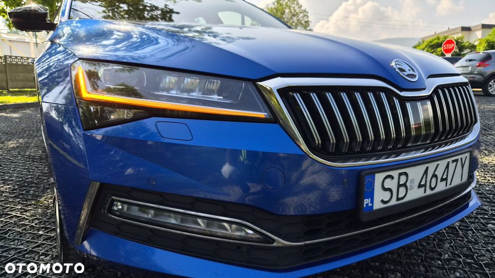 Skoda Superb 2.0 TSI 4x4 L&K DSG - 11