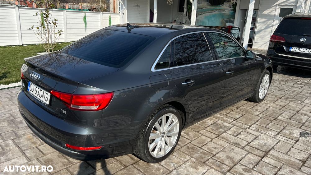Audi A4 2.0 TDI ultra S tronic - 6