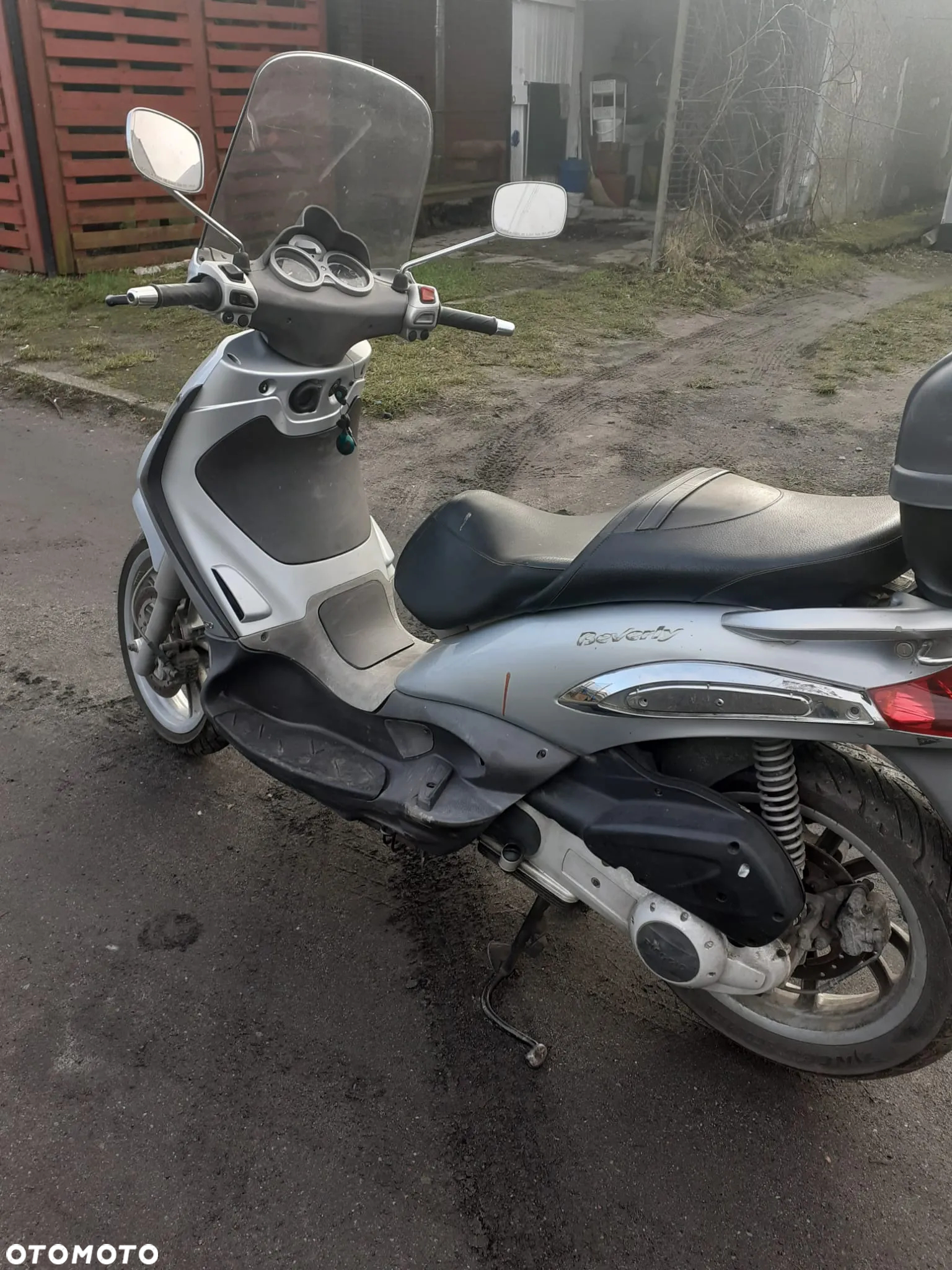 Piaggio Beverly - 4