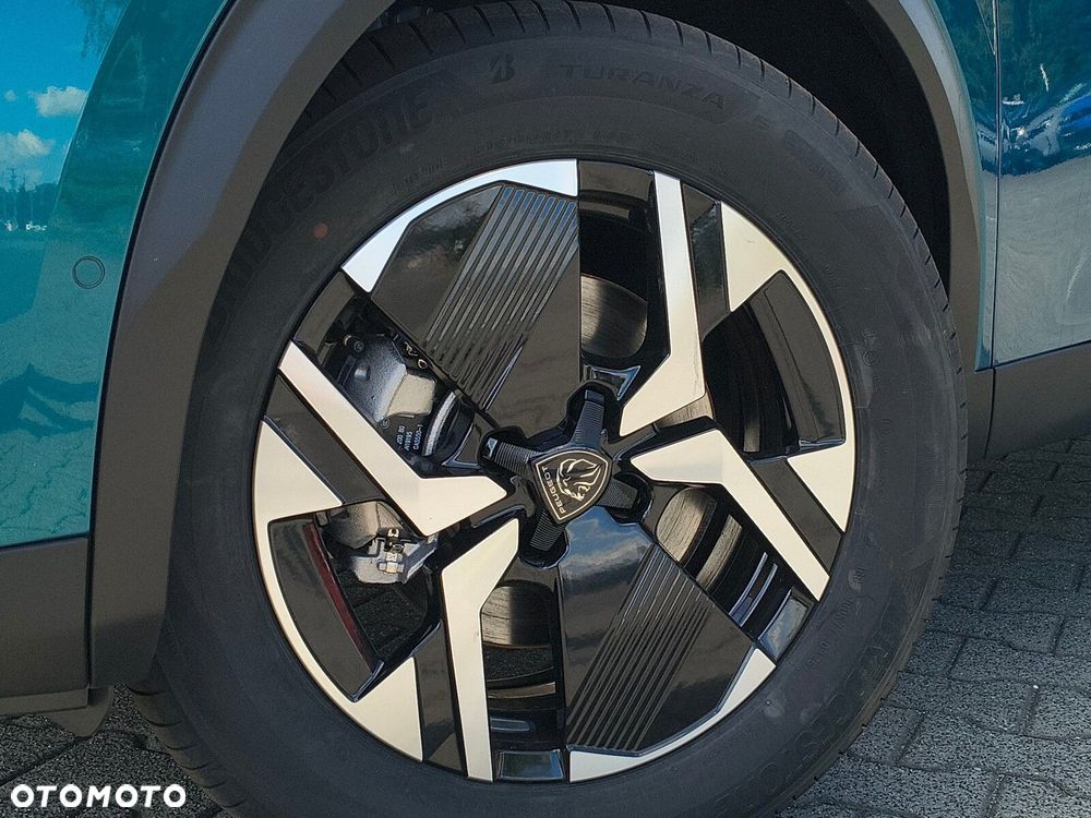 Peugeot 2008 - 12
