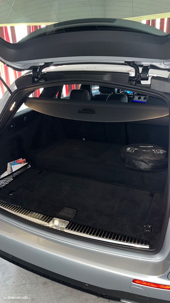 Mercedes-Benz E 300 9G-TRONIC AMG Line - 41