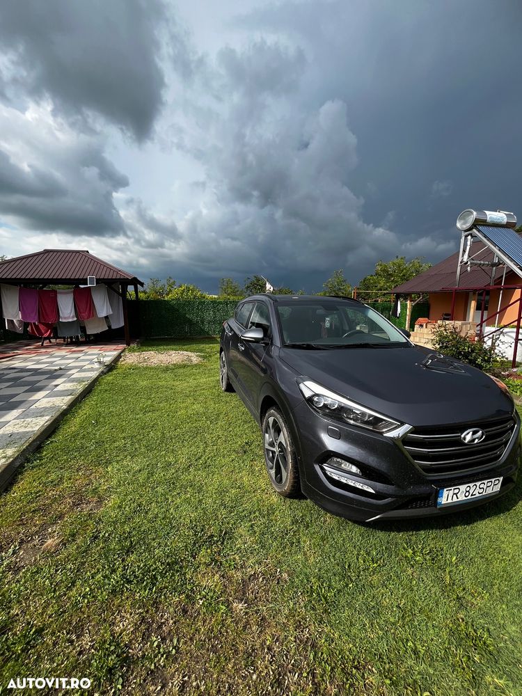 Hyundai Tucson 2.0 CRDI 4WD 6AT Premium+ - 2