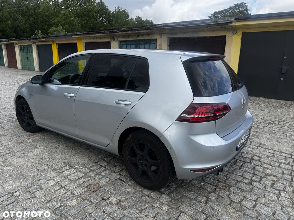 Volkswagen Golf 1.6 TDI BMT Comfortline - 9