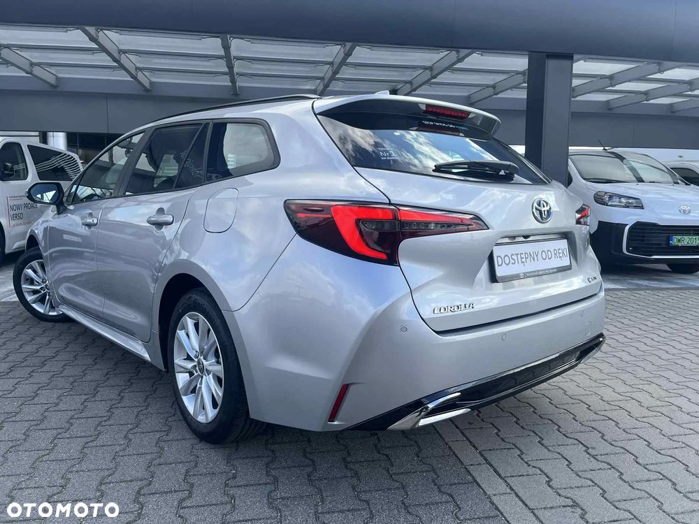 Toyota Corolla 1.8 Hybrid Comfort - 6