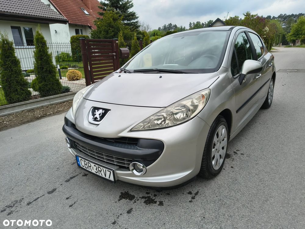 Peugeot 207 1.4 16V Presence - 1