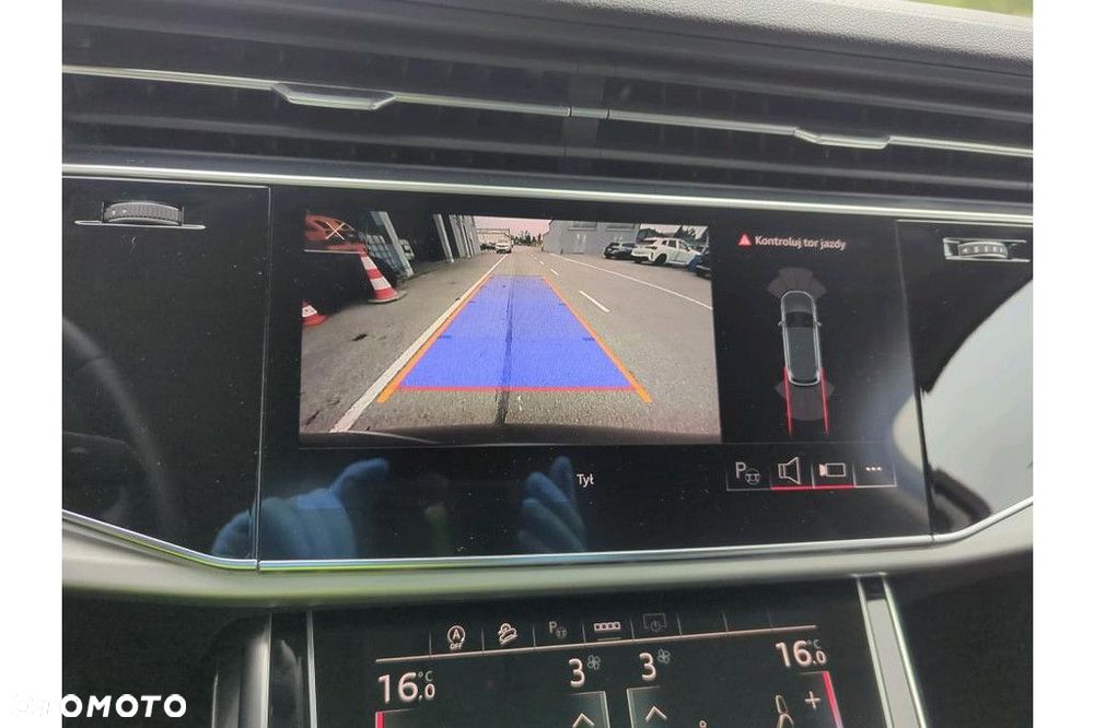 Audi Q7 - 9