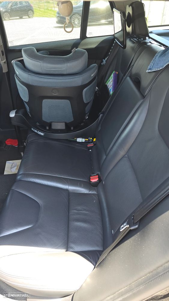 Volvo V60 2.0 D3 Momentum Start/Stop - 6