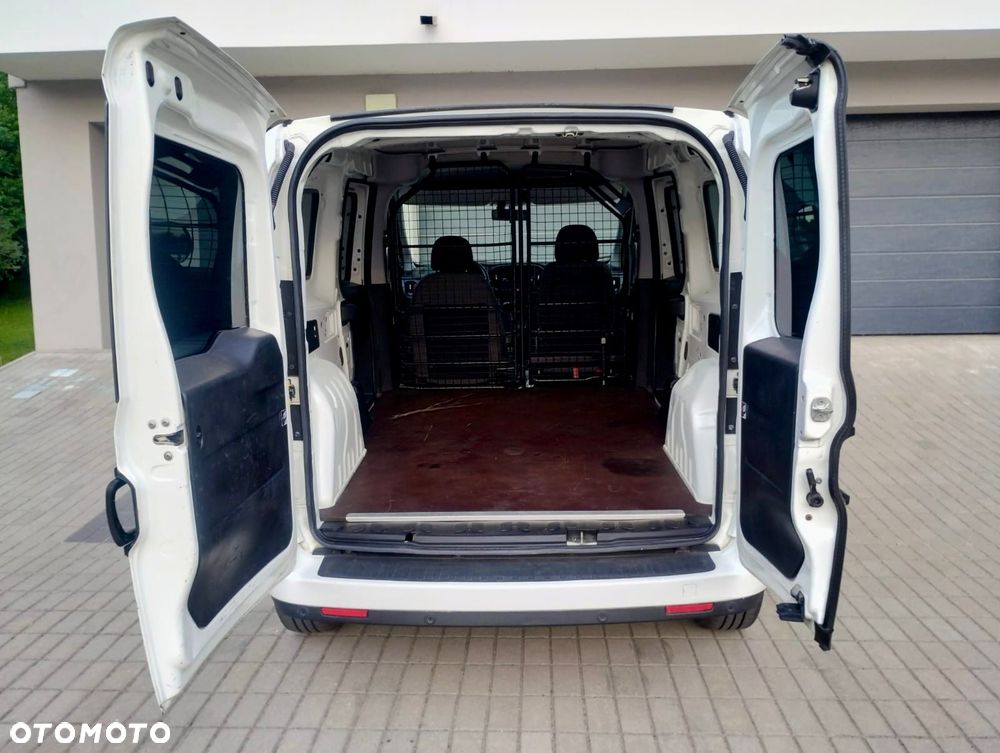 Fiat Doblo - 10