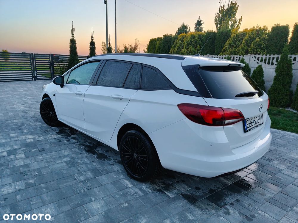 Opel Astra - 14