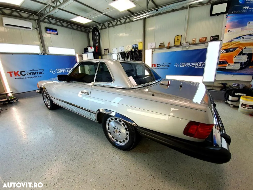Mercedes-Benz SL - 8