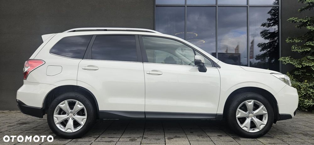 Subaru Forester 2.0 D Exclusive Lineartronic - 16