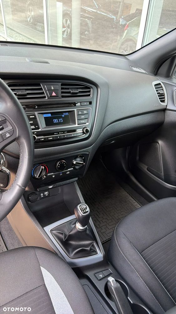 Hyundai i20 - 7