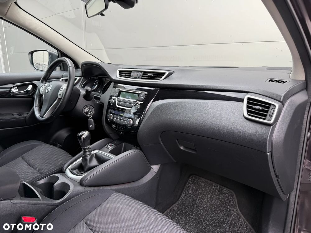 Nissan Qashqai - 36