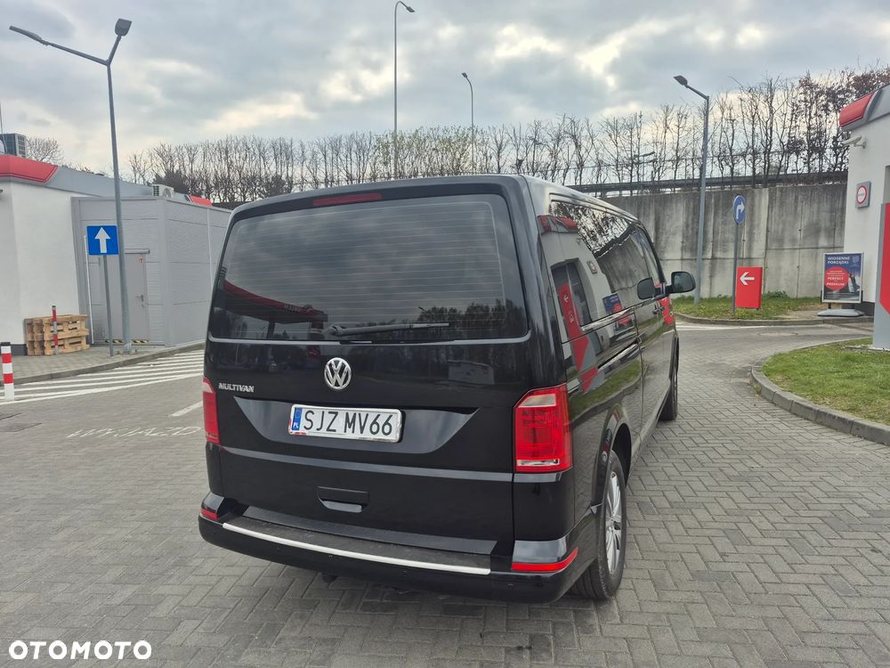 Volkswagen Multivan - 11