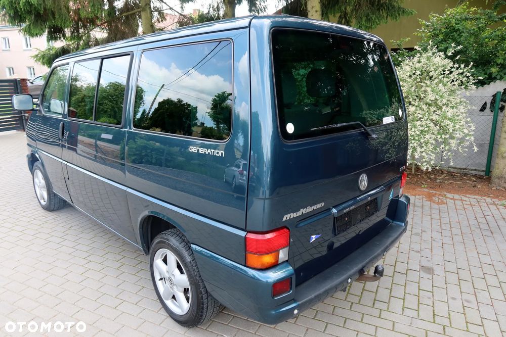 Volkswagen Multivan - 7