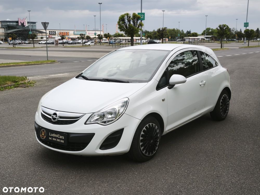 Opel Corsa - 1