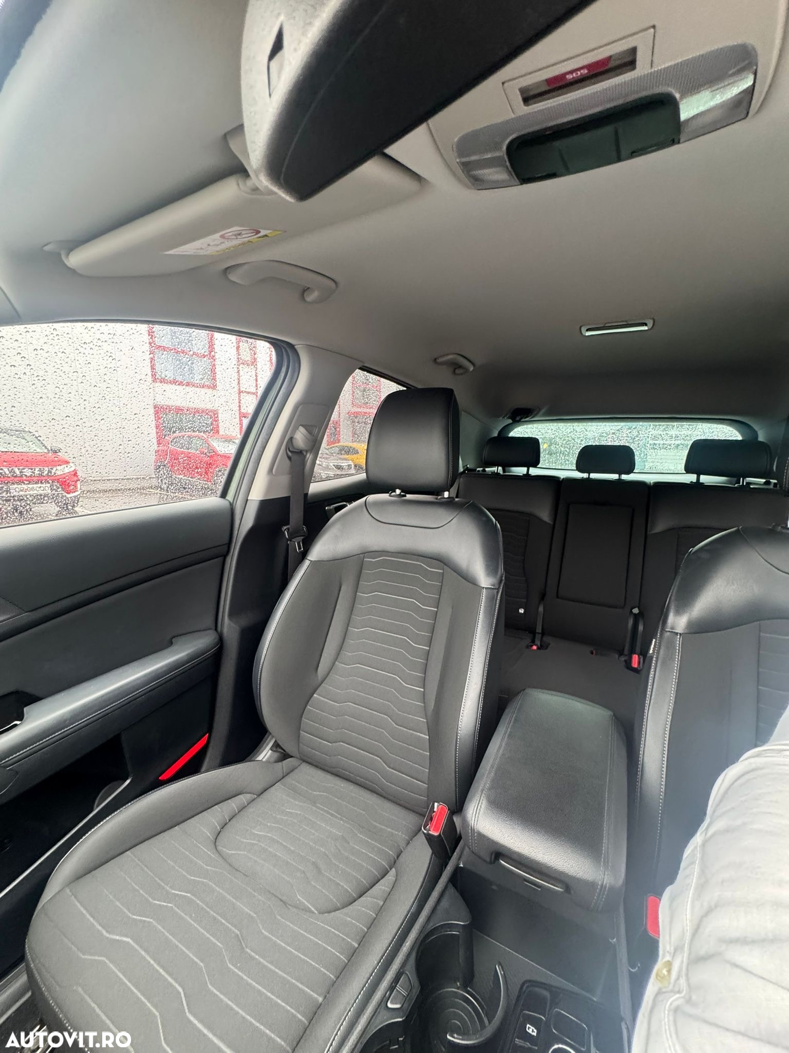 Kia Sportage 1.6 T-GDI HEV 6AT 4x4 Business Line - 12