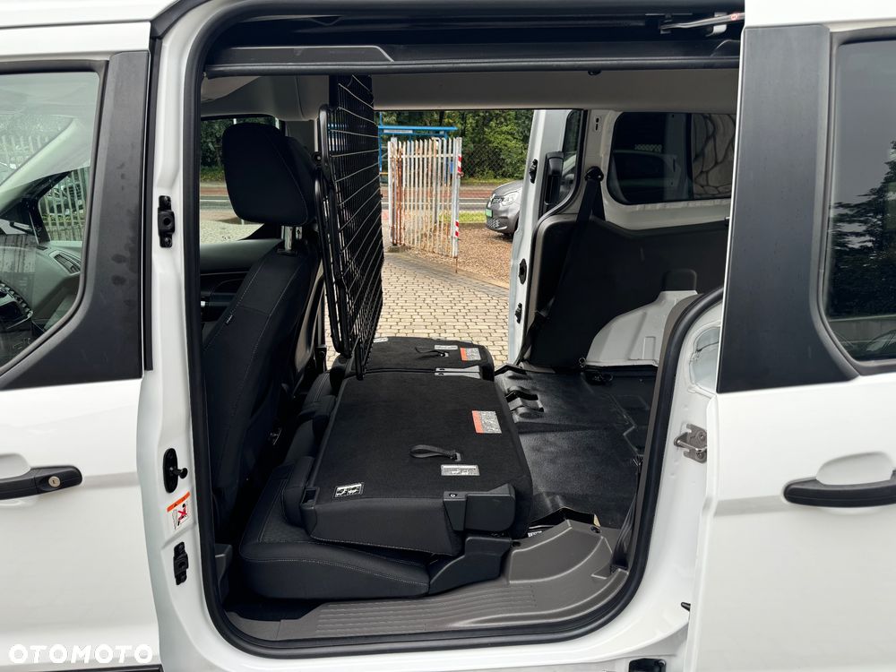 Ford Transit Connect - 14