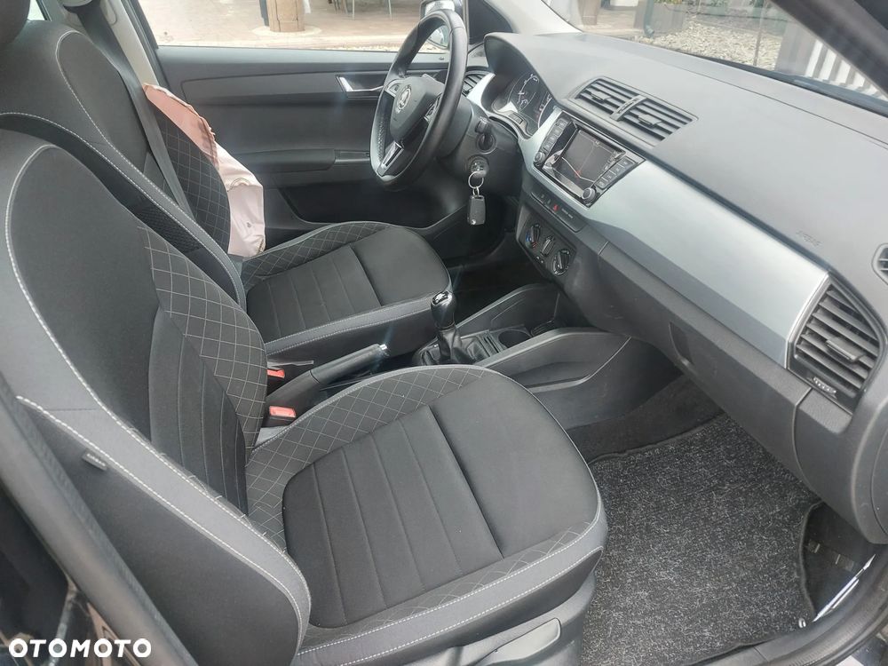 Skoda Fabia - 16