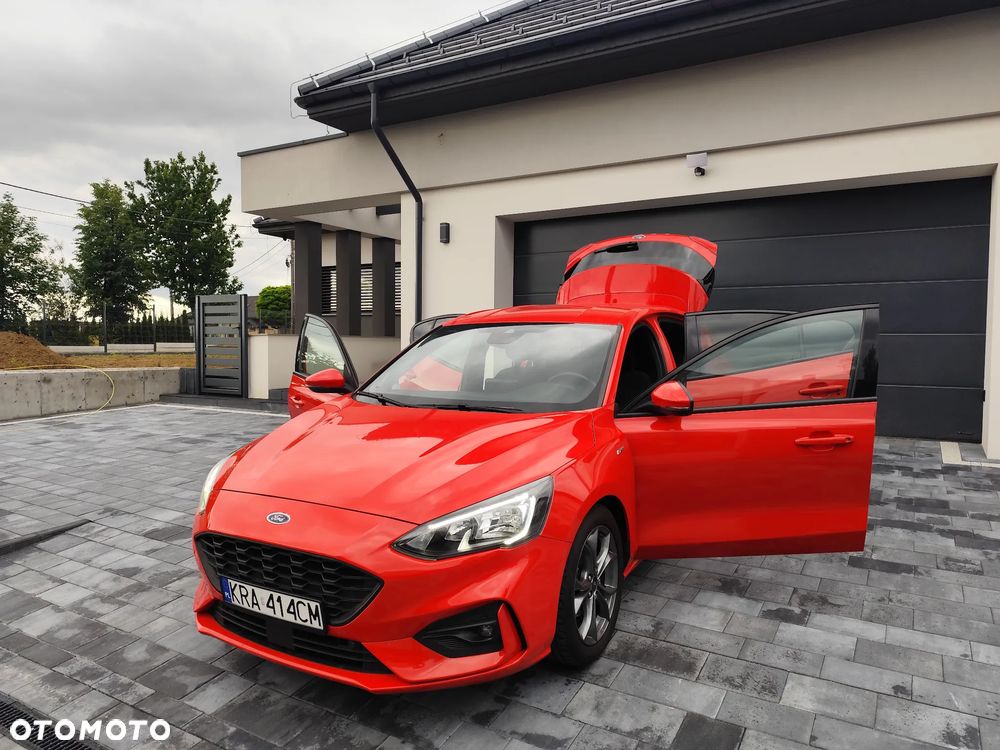 Ford Focus 1.0 EcoBoost ST-Line - 11