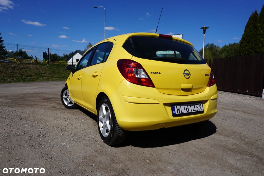 Opel Corsa - 27