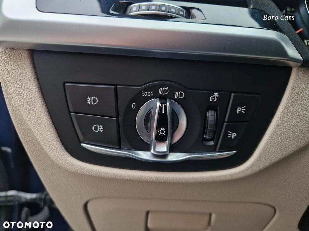 BMW X3 xDrive20d xLine - 25