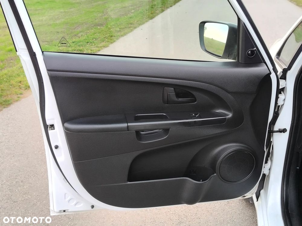 Kia Venga 1.4 CVVT Business Line - 15