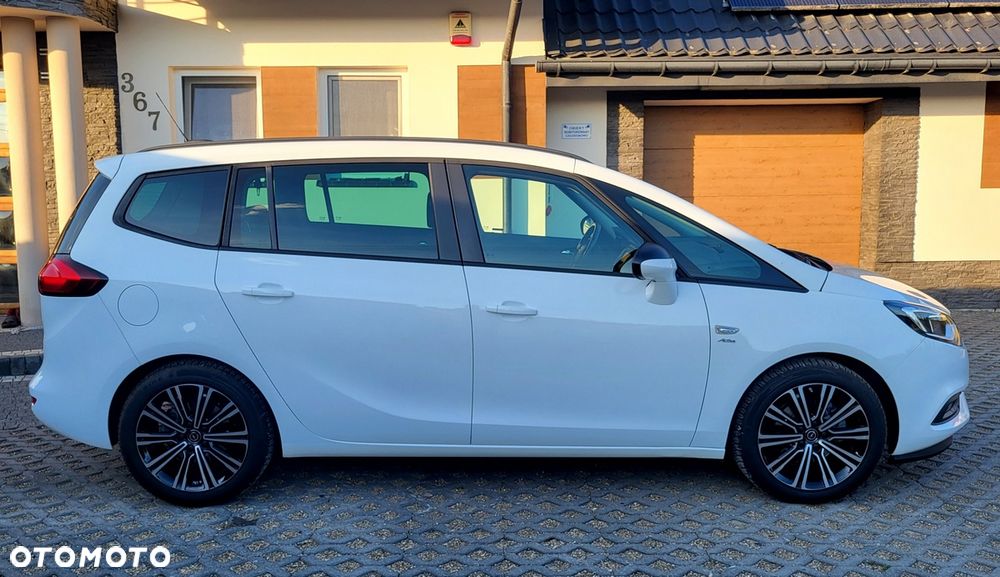 Opel Zafira - 8