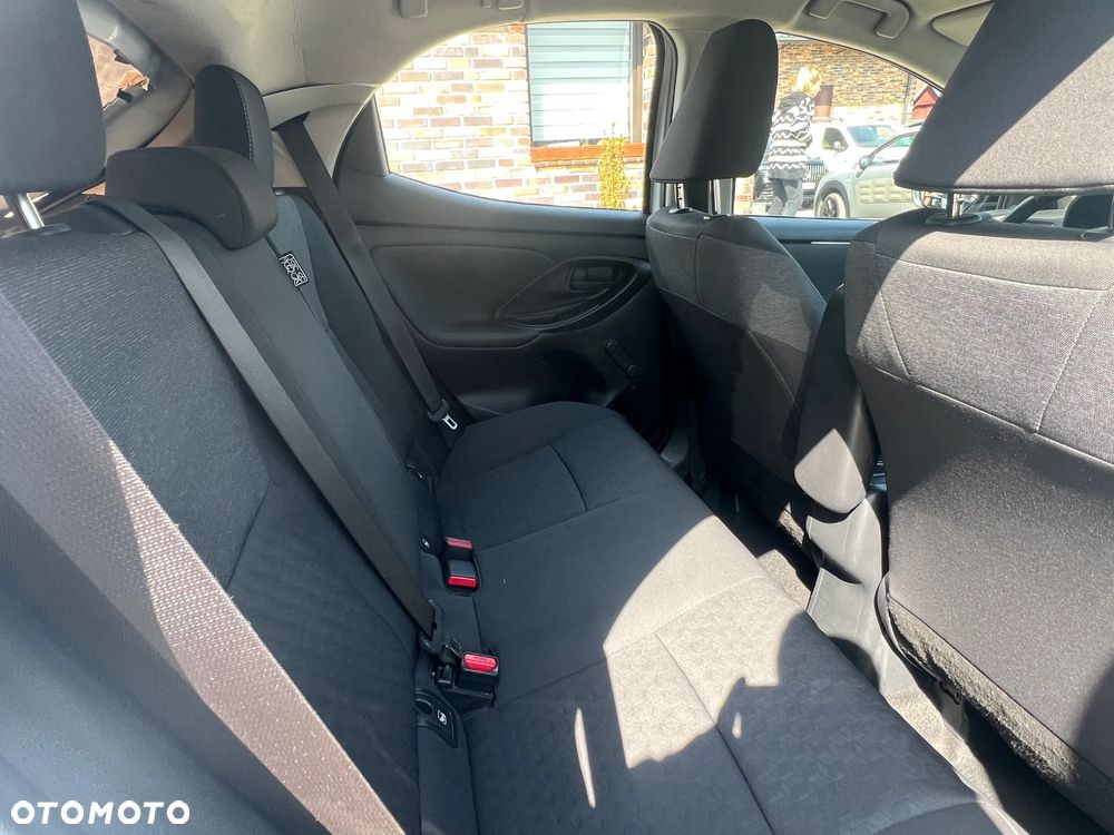 Toyota Yaris - 21
