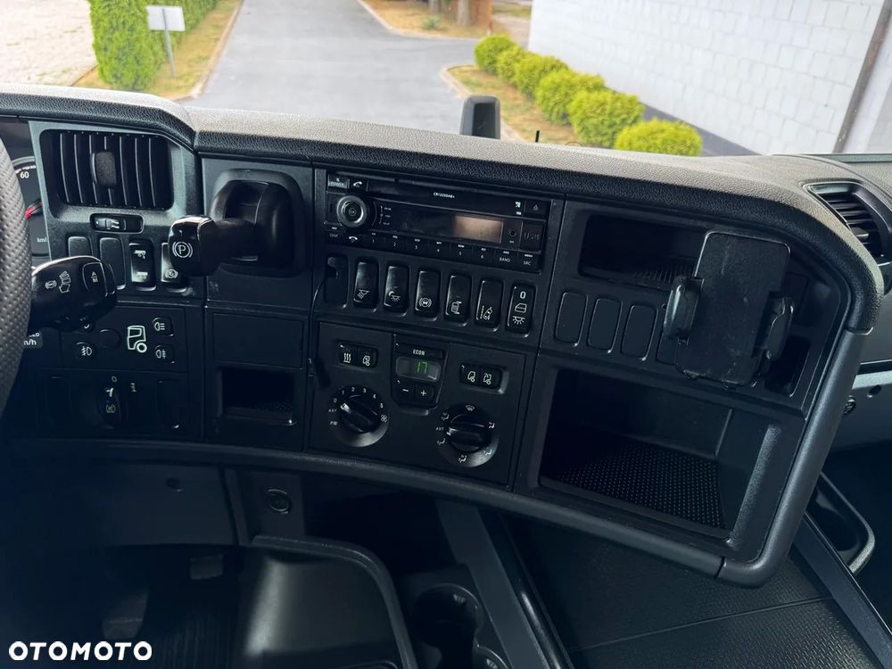 Scania R 450 / ACC / DWA ŁÓŻKA / RETARDER / KLIMATYZACJA POSTOJOWA / BEZ EGR / Z NIEMIEC - 28