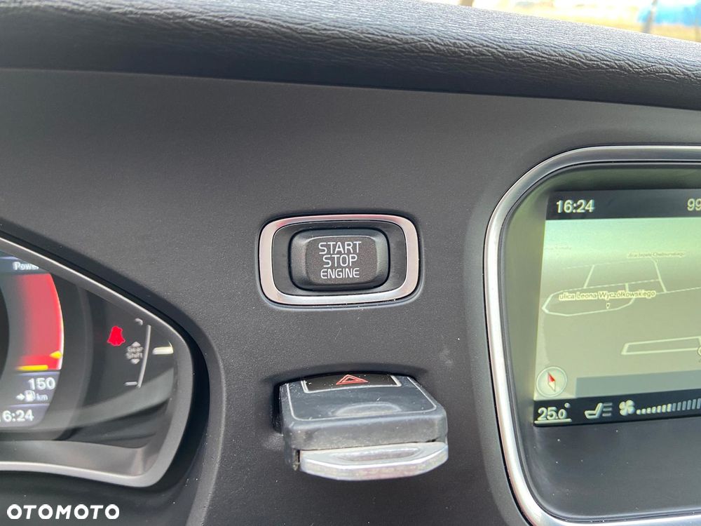 Volvo V40 D2 Kinetic - 33