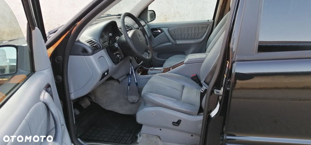 Mercedes-Benz ML - 6