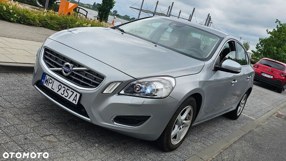 Volvo S60 DRIVe Summum - 14