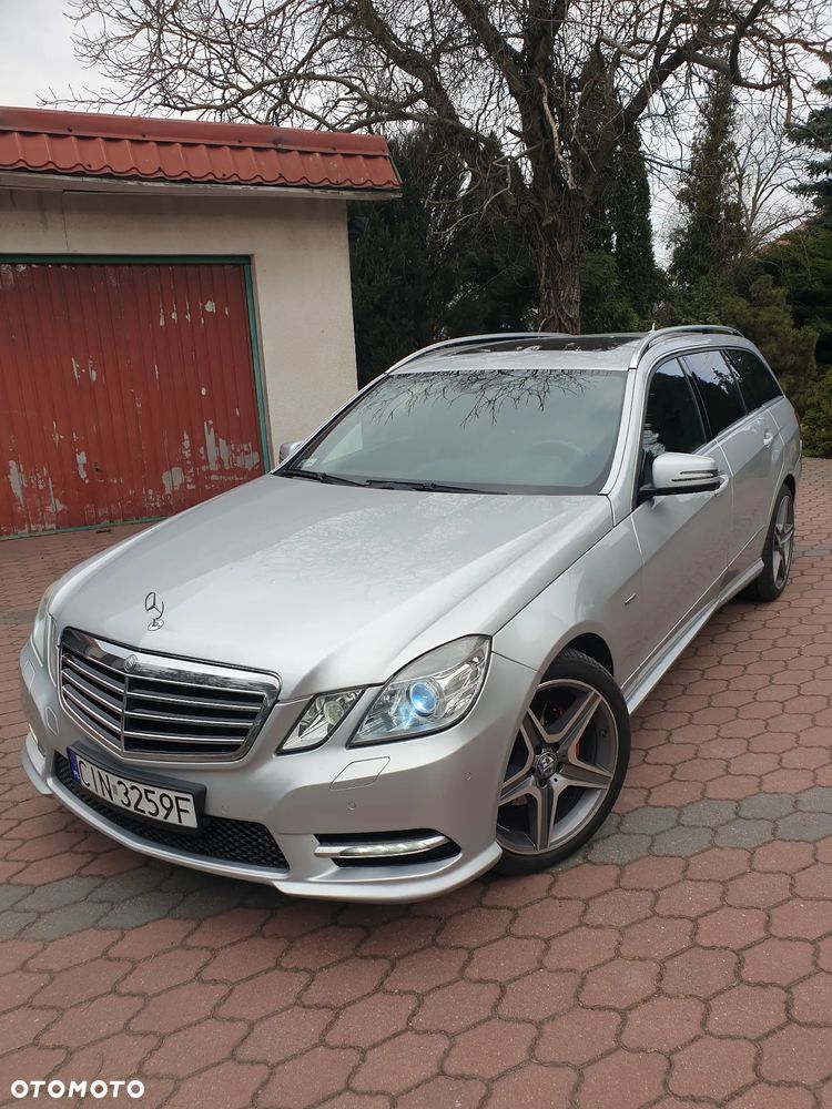 Mercedes-Benz Klasa E 350 CDI DPF 4Matic BlueEFFICIENCY 7G-TRONIC Avantgarde - 1