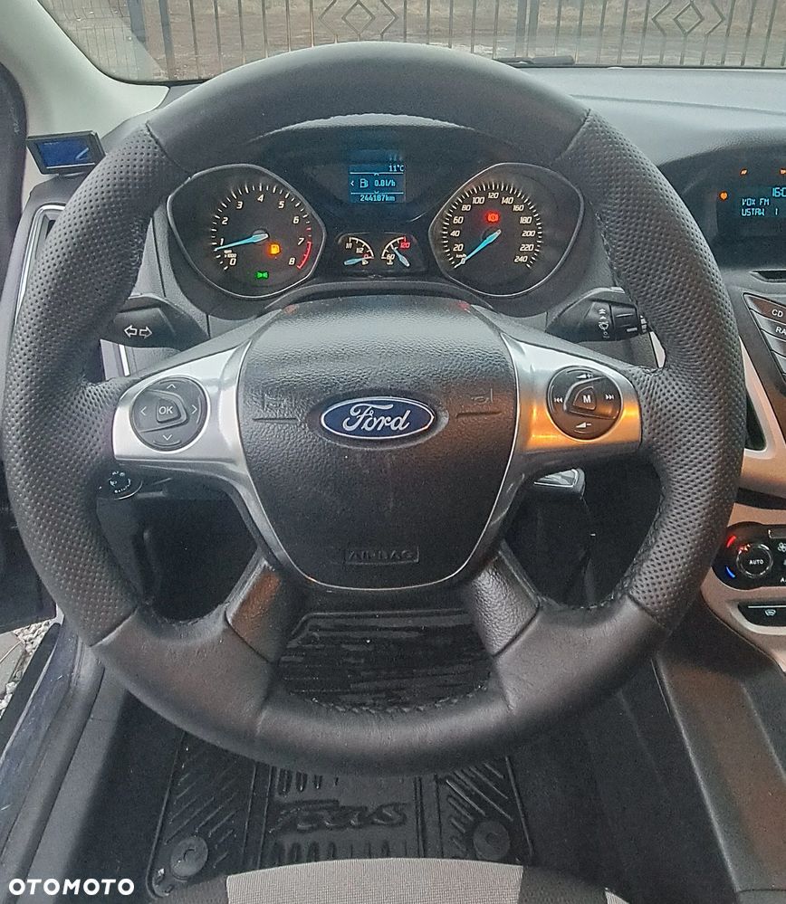 Ford Focus 1.6 EcoBoost Edition - 16