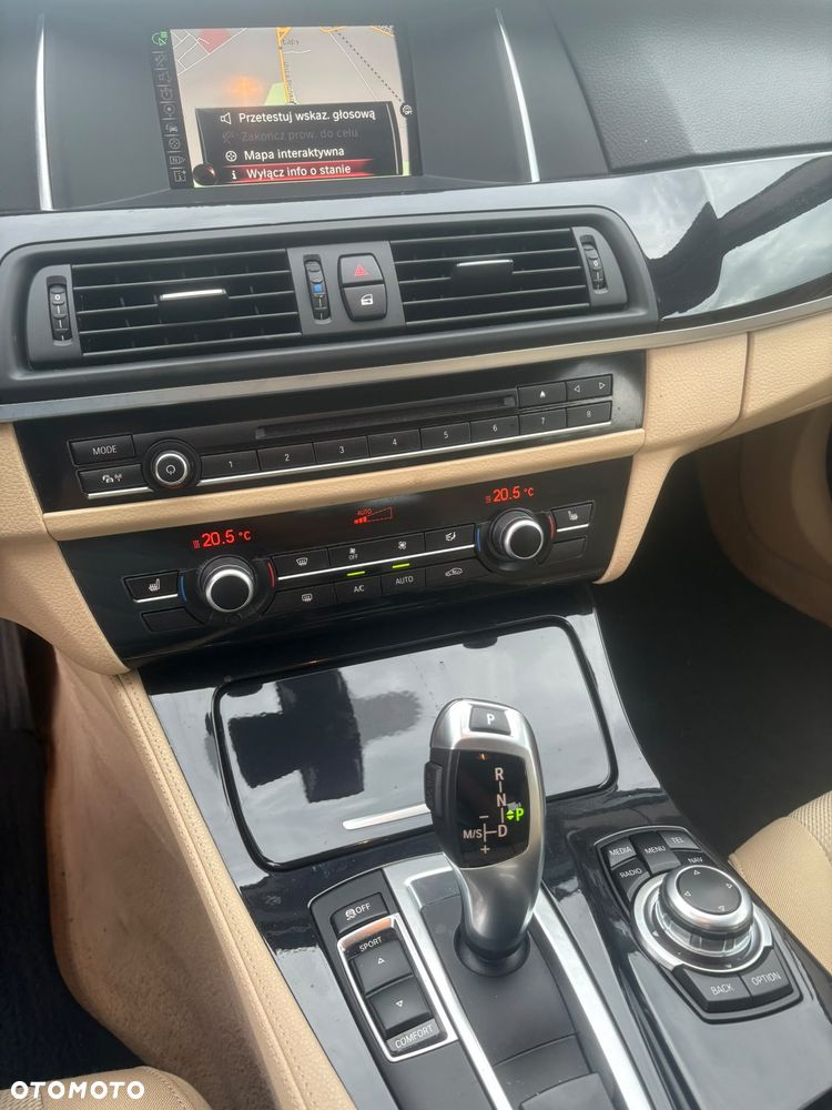 BMW Seria 5 520d - 14