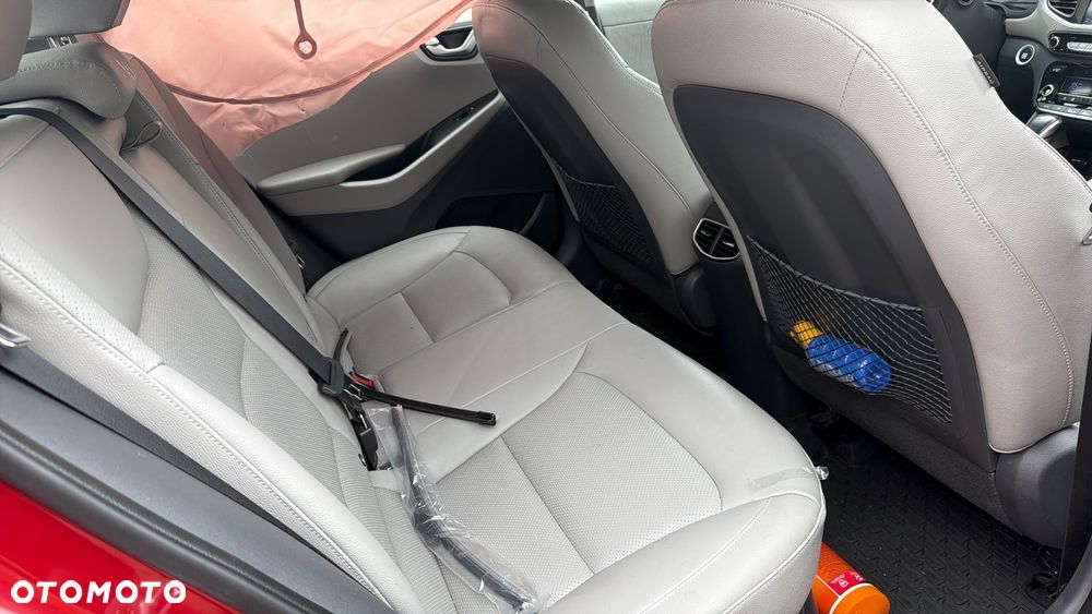Hyundai IONIQ 1.6 GDI Premium - 23