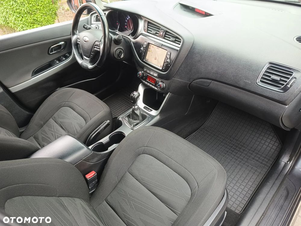 Kia Ceed 1.6 CRDi XL - 28