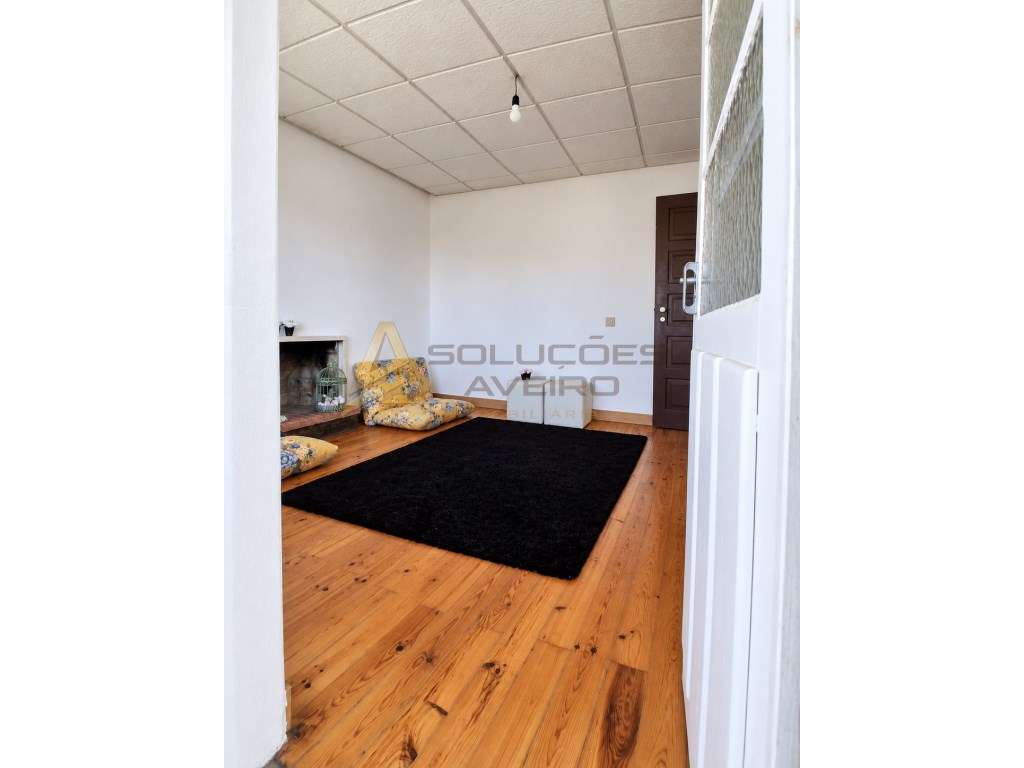 Apartamento T3 com Terraço e Garagem no Centro de Águeda - Grande imagem: 4/17