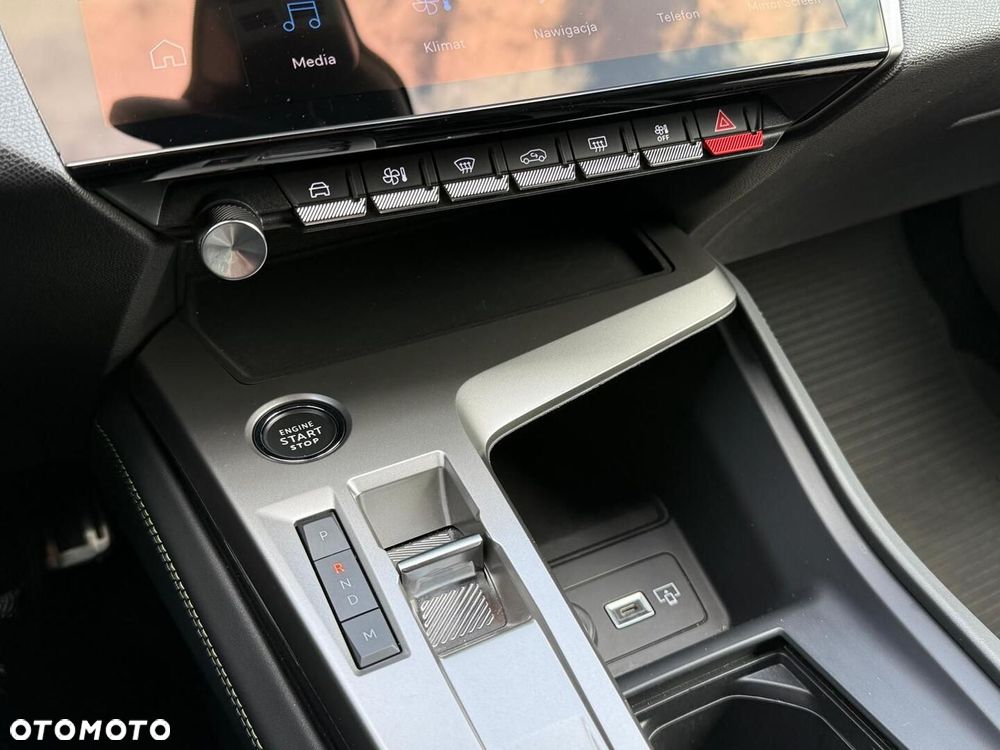 Peugeot 308 - 18