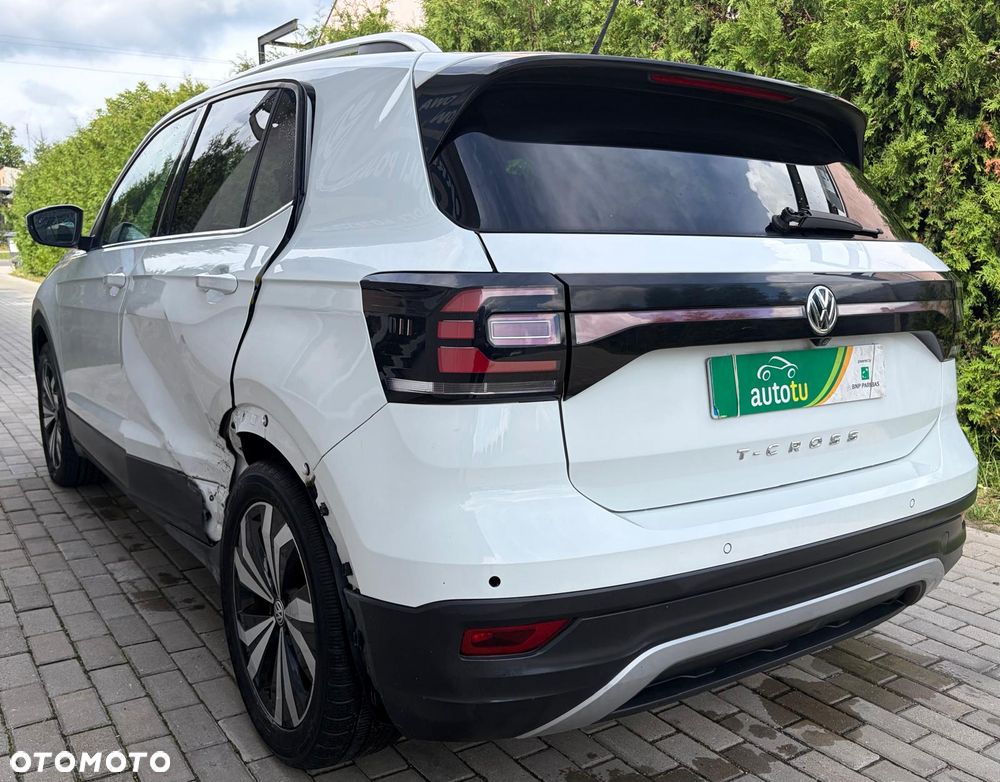 Volkswagen T-Cross - 10