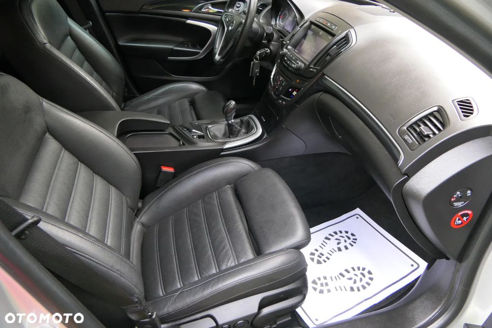 Opel Insignia 1.6 T Cosmo S&S - 17